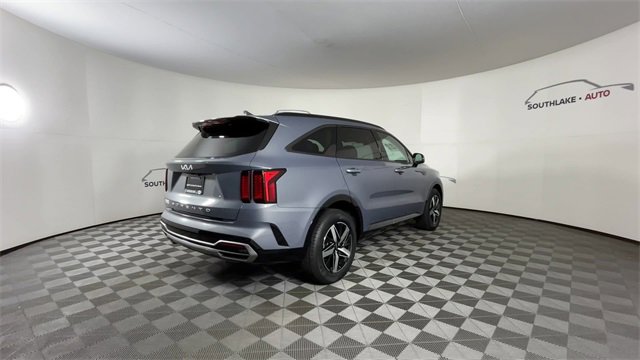 Certified 2022 Kia Sorento S w/ Panoramic Sunroof Package image 8