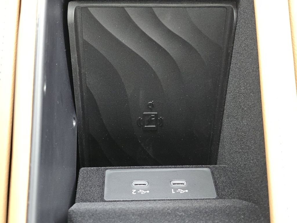 New 2025 INFINITI QX80 Luxe image 12