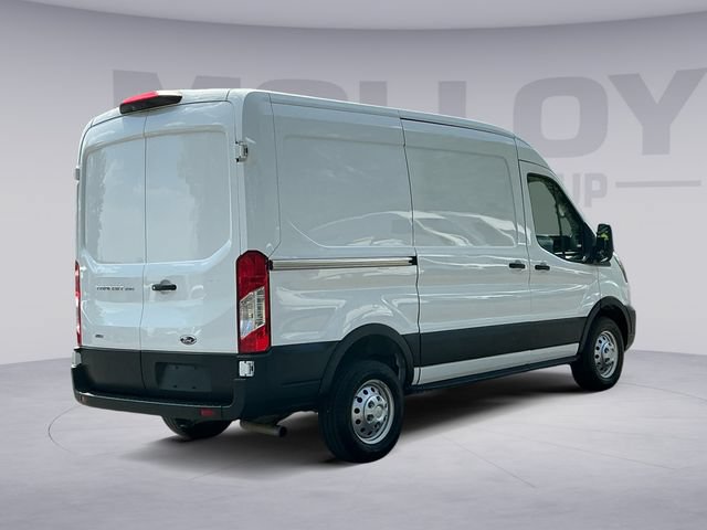 Certified 2023 Ford Transit 250 Medium Roof AWD image 5