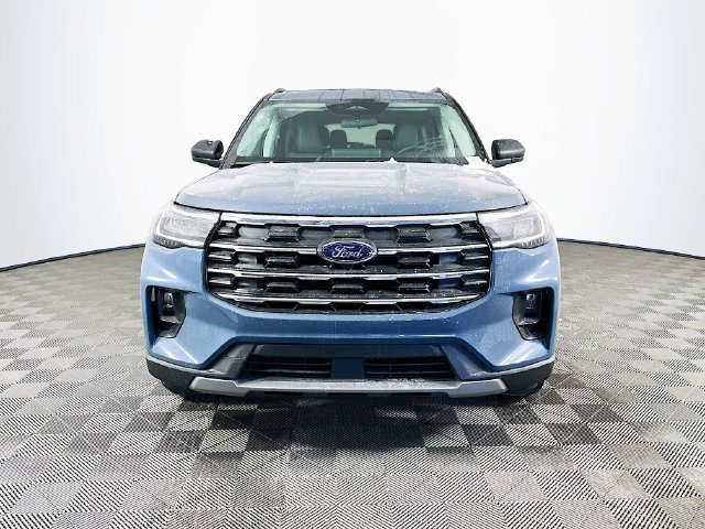 New 2026 Ford Explorer Active w/ Active Comfort Package AWD/4WD image 4