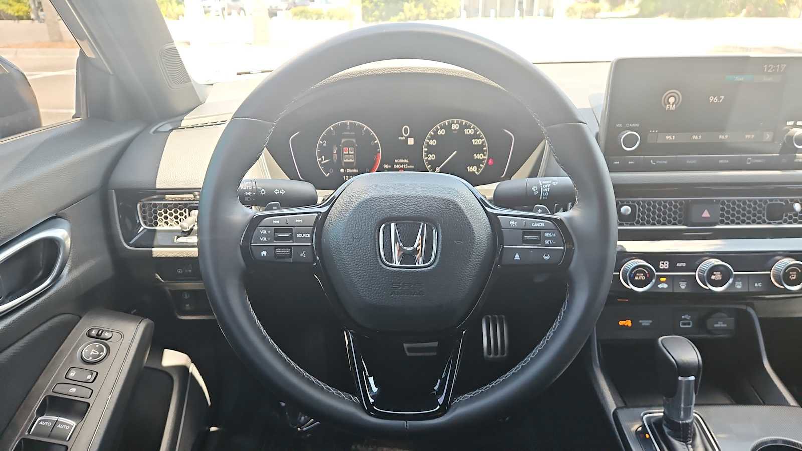 Used 2023 Honda Civic Sport image 11
