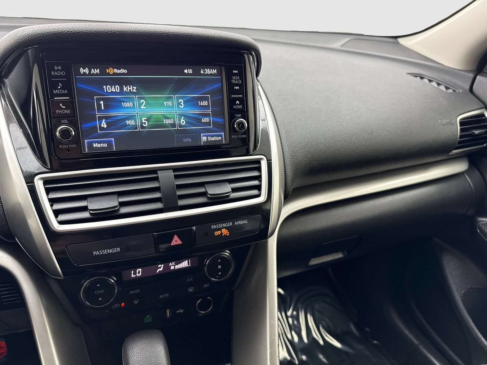 Used 2018 Mitsubishi Eclipse Cross ES FWD image 24