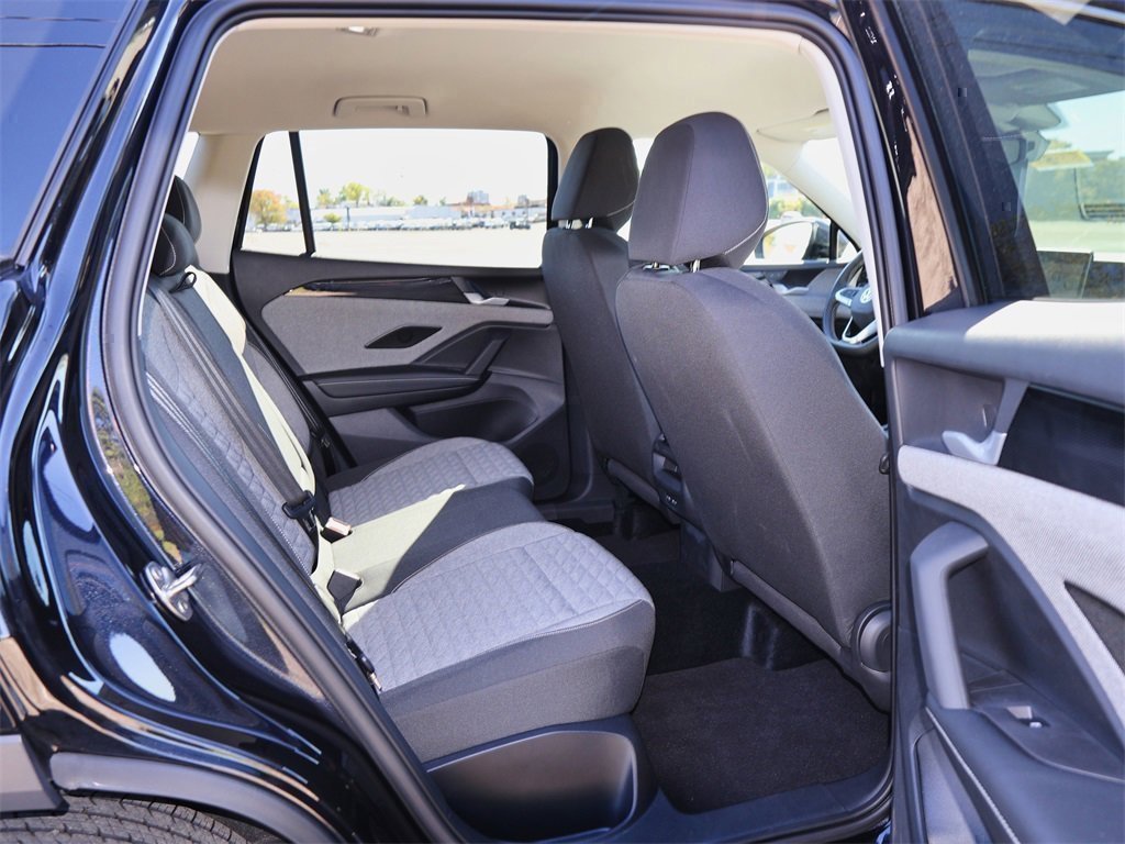 Certified 2025 Volkswagen Tiguan S image 27