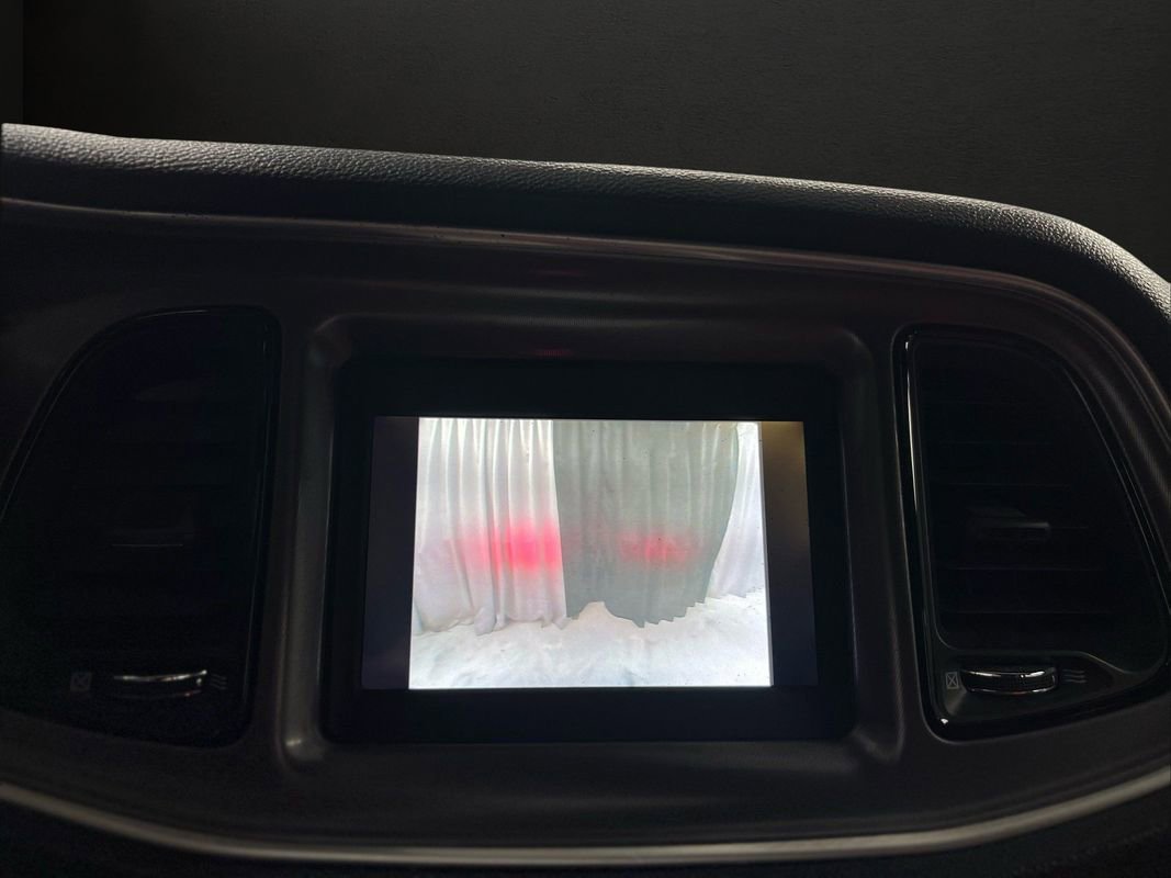 Used 2019 Dodge Challenger SXT image 28