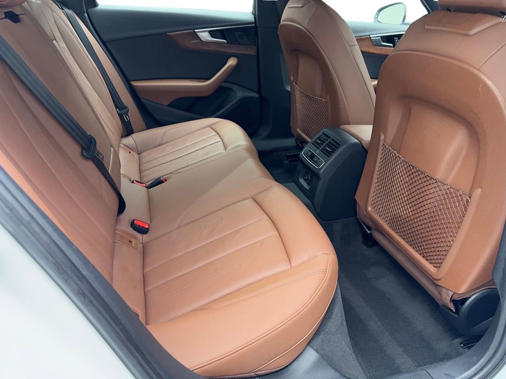 Used 2023 Audi A4 2.0T Premium w/ Convenience Package image 40