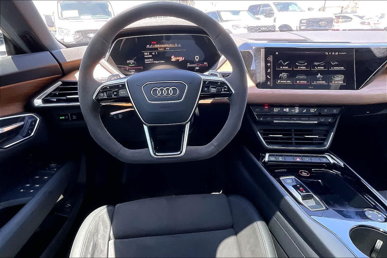 Used 2023 Audi e-tron GT Premium Plus AWD/4WD image 14