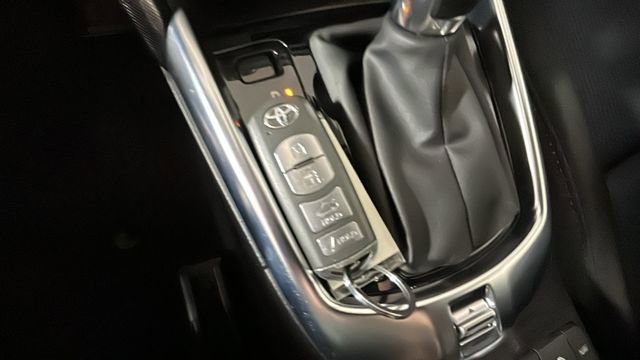 Used 2018 Toyota Yaris iA FWD image 25
