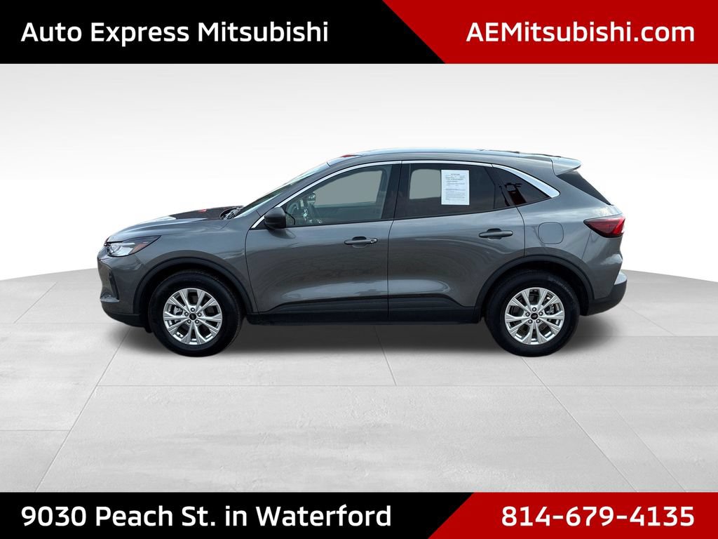Used 2023 Ford Escape Active AWD/4WD image 4
