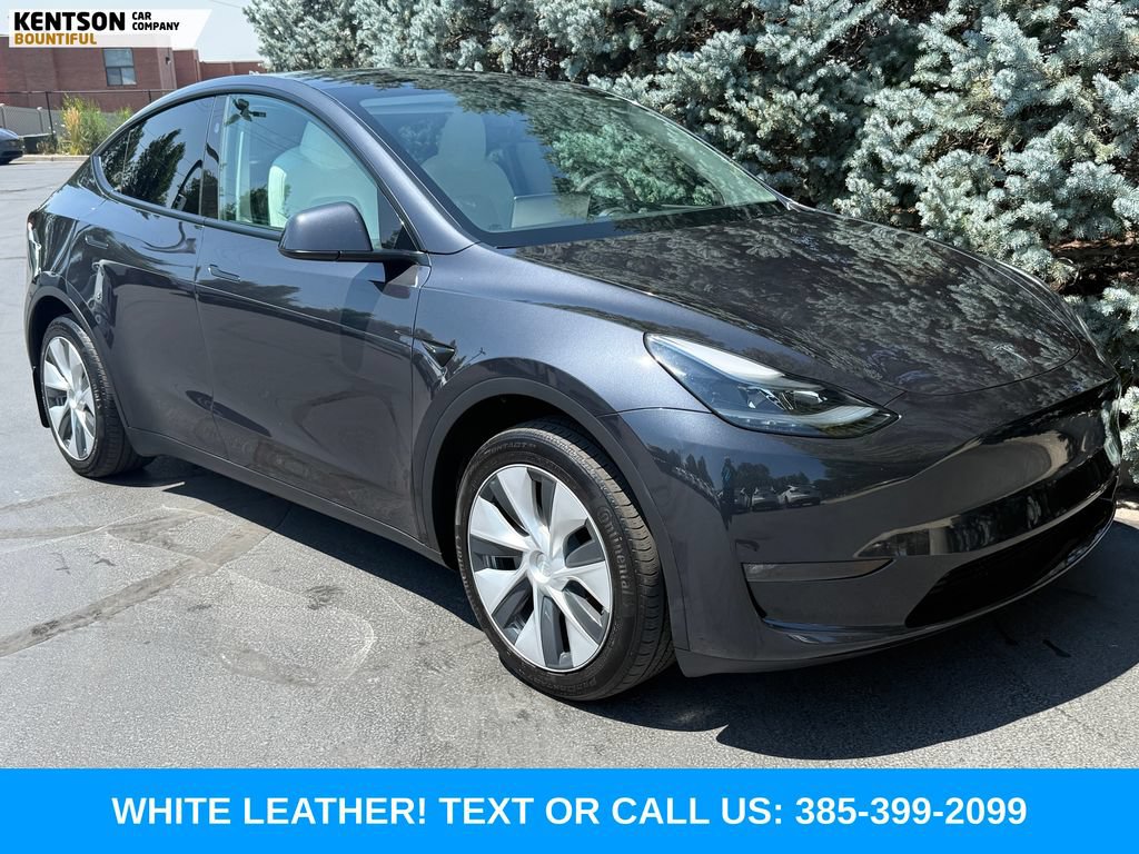 Used 2024 Tesla Model Y Long Range AWD/4WD image 12