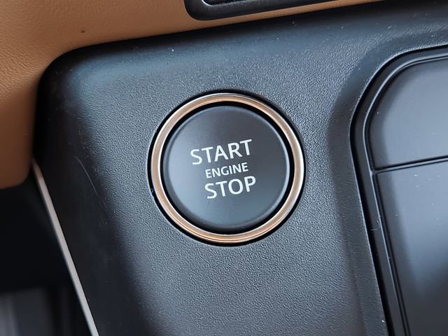 Used 2026 Land Rover Defender 130 X-Dynamic SE image 20