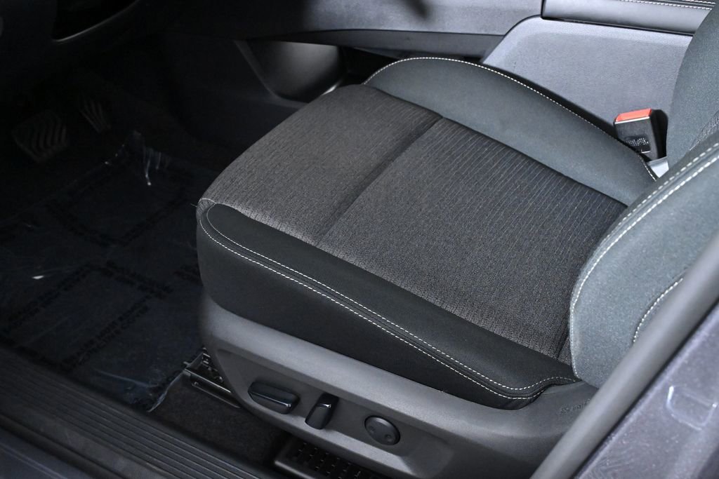 Certified 2023 Nissan Rogue SV image 22