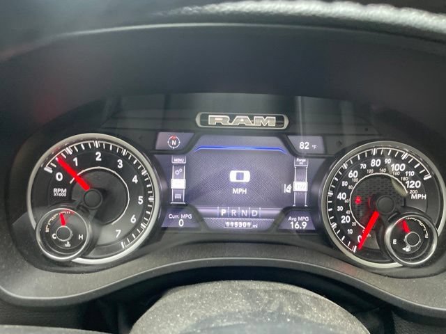 Used 2019 RAM 1500 Laramie RWD image 14