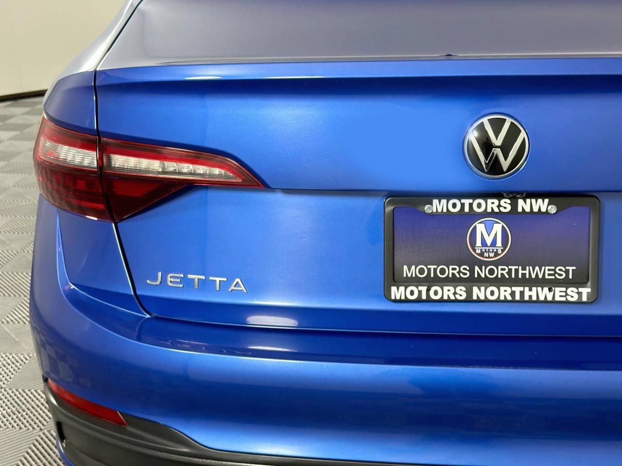 Used 2024 Volkswagen Jetta SE FWD image 24