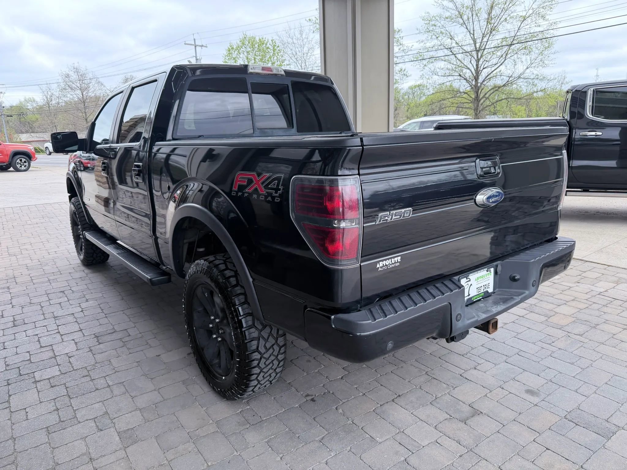 Used 2013 Ford F150 FX4 w/ Luxury Equipment Group AWD/4WD image 31