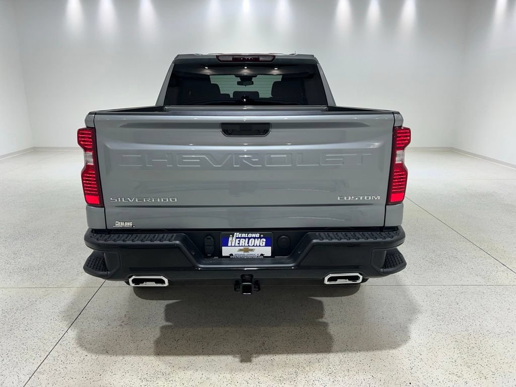 New 2026 Chevrolet Silverado 1500 Custom Trail Boss AWD/4WD image 4