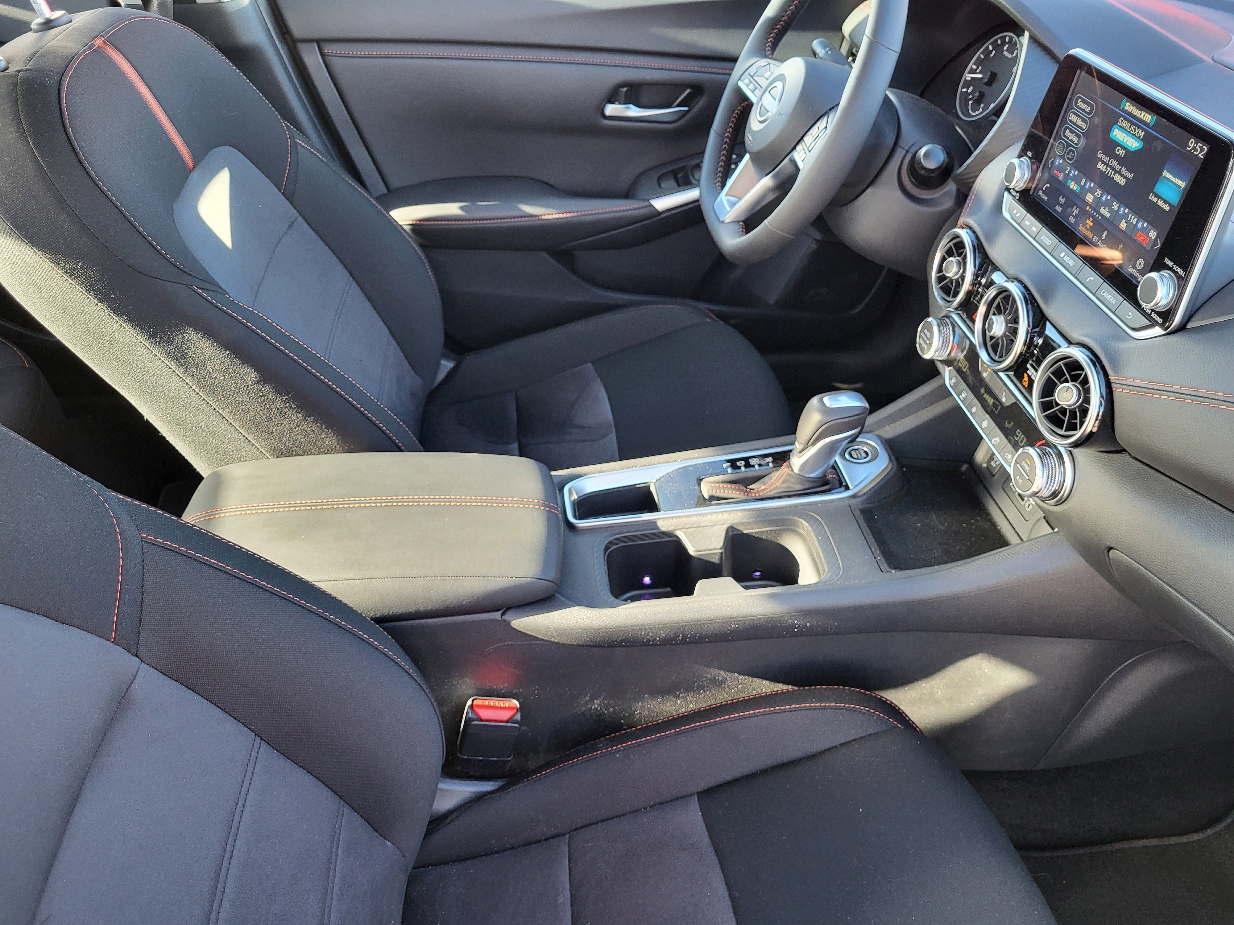 New 2025 Nissan Sentra SR w/ Midnight Edition image 7