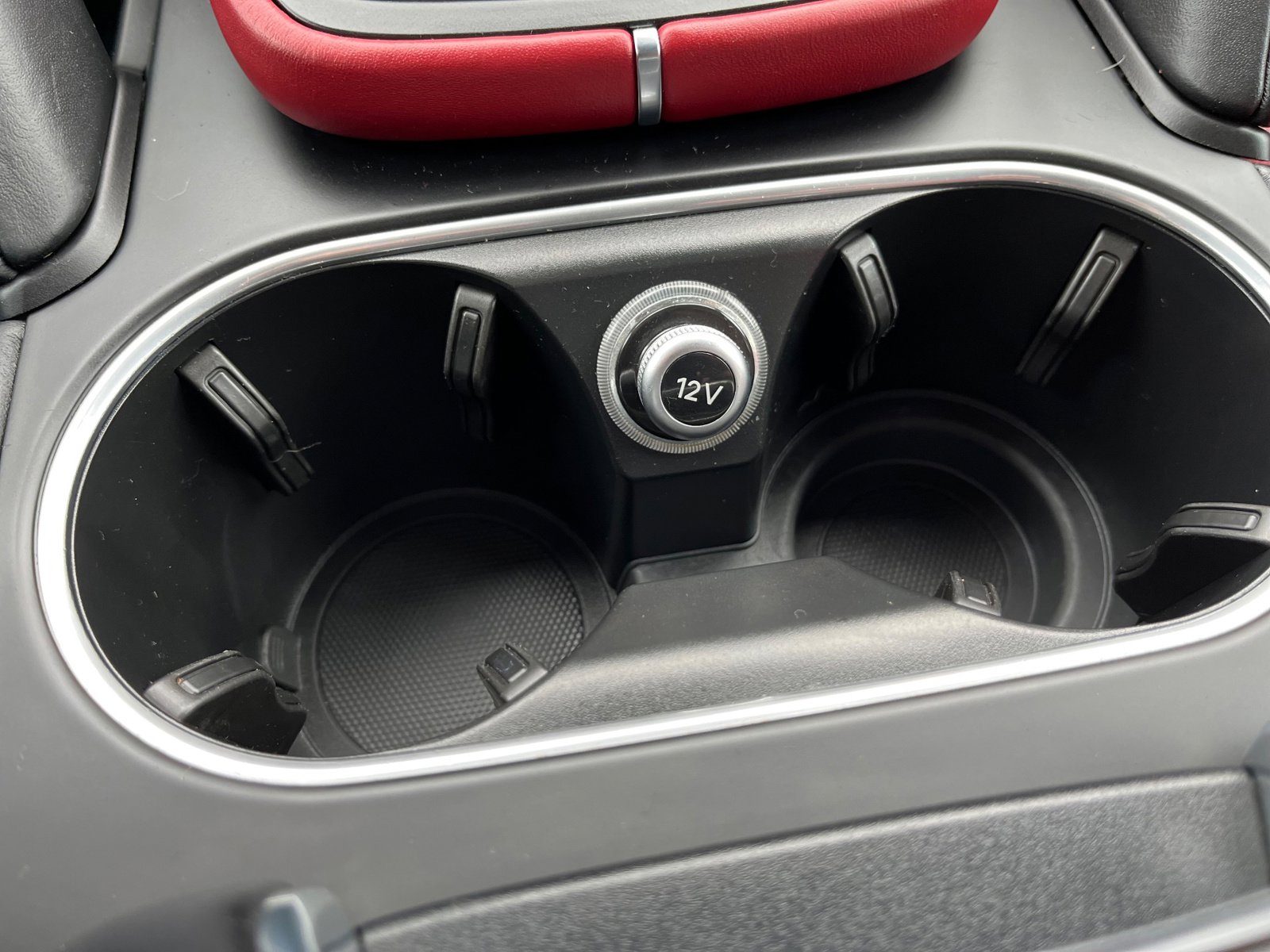 Used 2022 Porsche Cayenne Platinum Edition AWD/4WD image 35