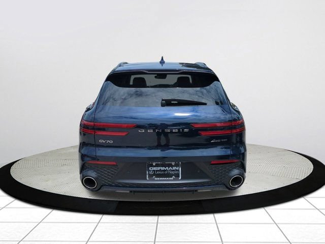 Used 2022 Genesis GV70 3.5T Sport w/ Sport Advanced Package AWD/4WD image 4