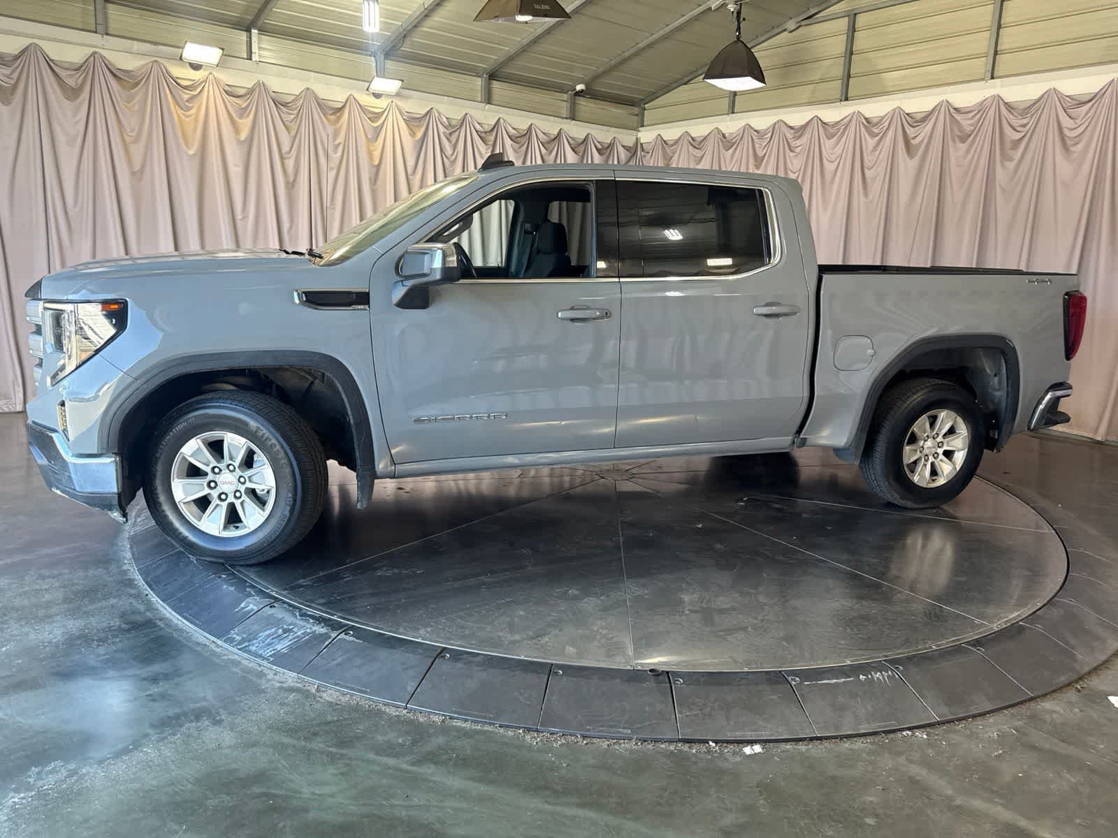 Used 2024 GMC Sierra 1500 SLE AWD/4WD image 8