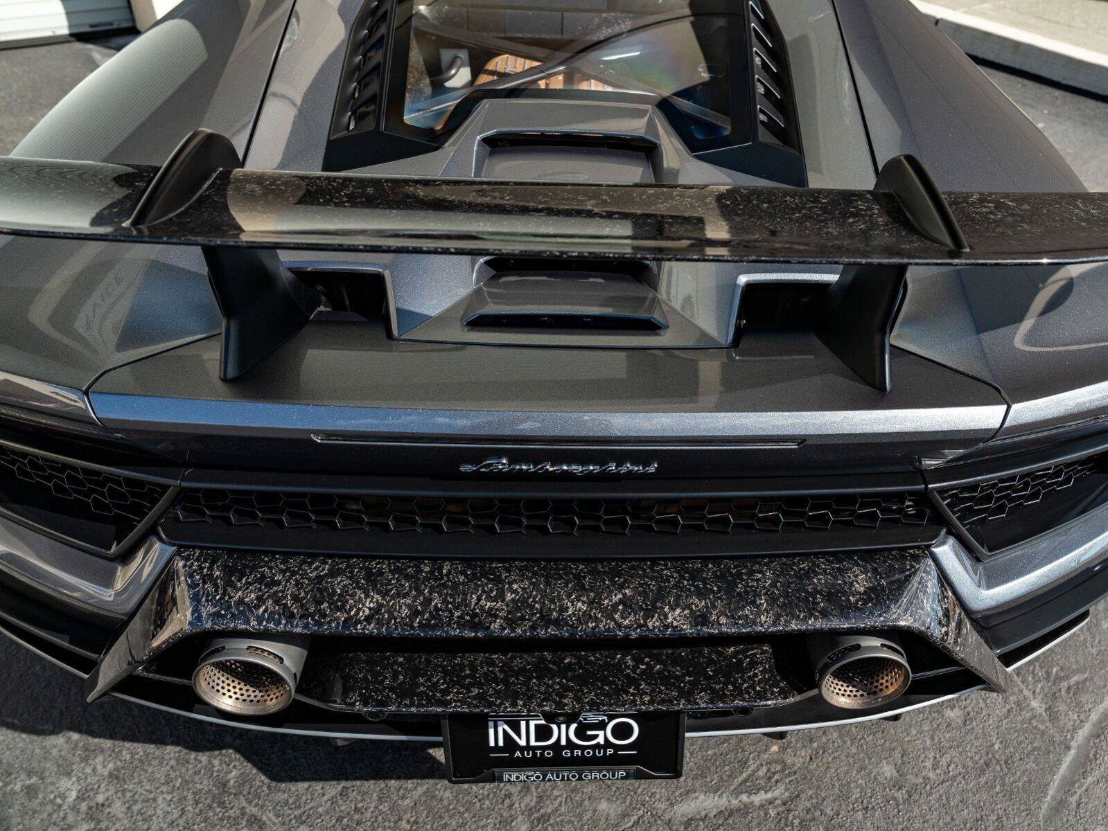 Used 2018 Lamborghini Huracan Performante AWD/4WD image 47