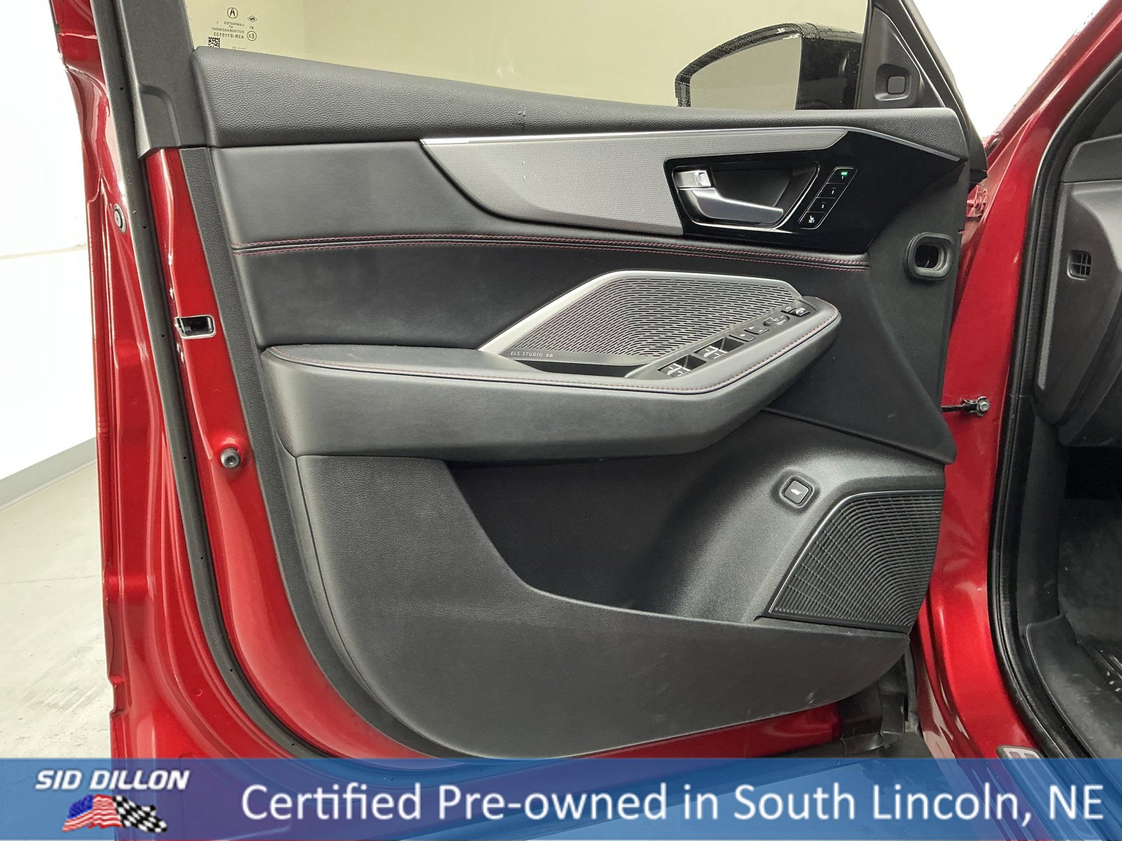 Used 2022 Acura MDX A-Spec image 16