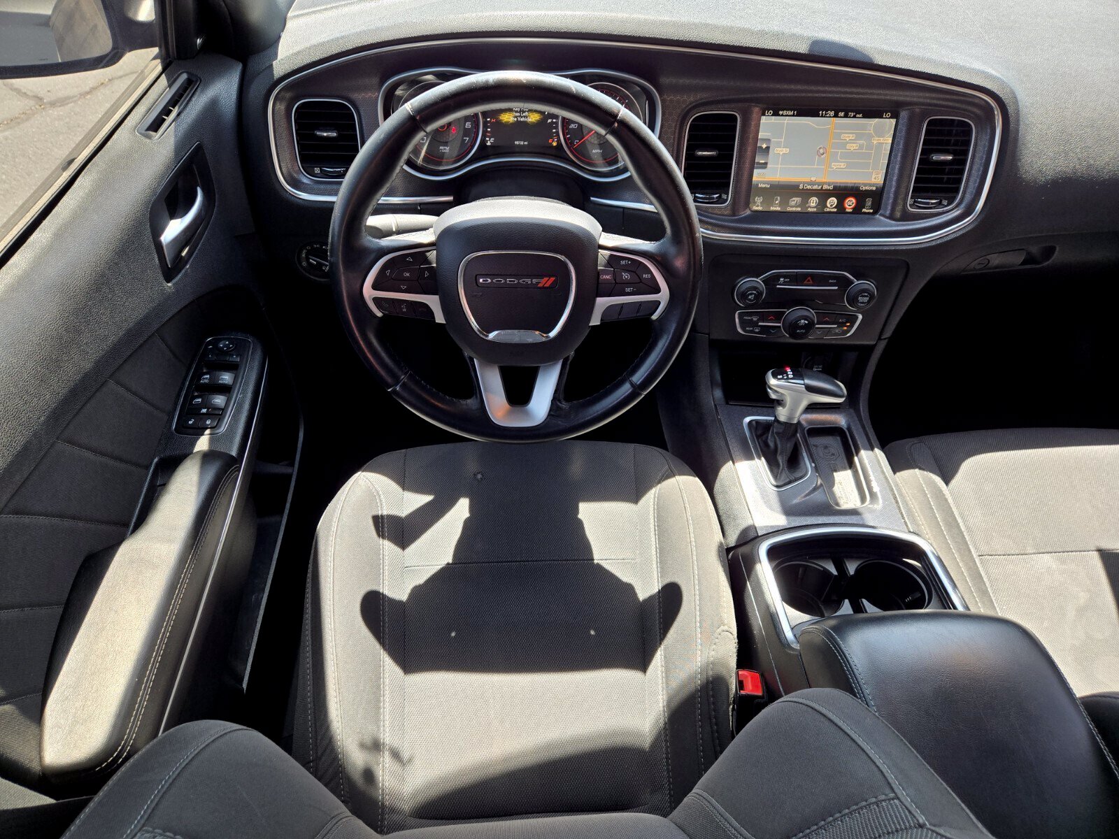 Used 2016 Dodge Charger SXT RWD image 9