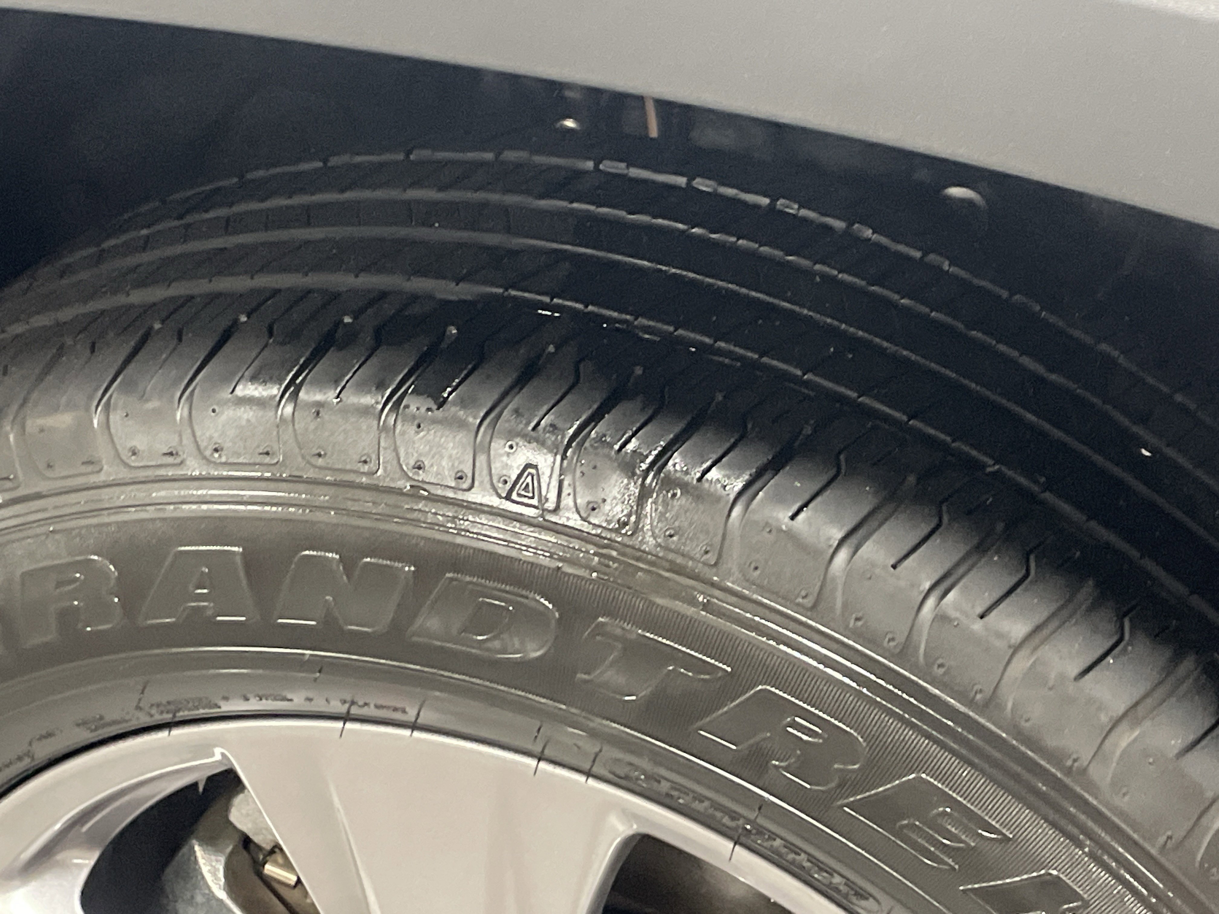 Used 2025 Toyota RAV4 XLE image 12