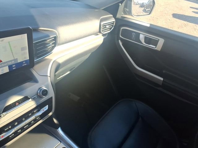 Certified 2023 Ford Explorer XLT w/ Equipment Group 202A image 27