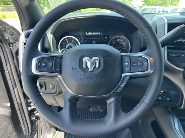 New 2026 RAM 3500 Big Horn AWD/4WD image 12