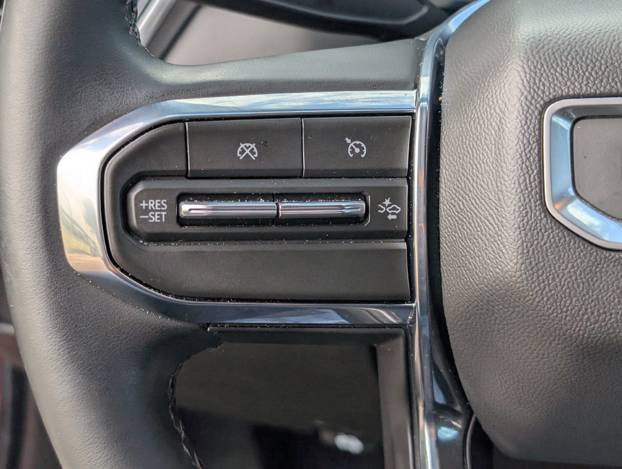 Used 2026 GMC Canyon Elevation w/ Convenience Package RWD image 23