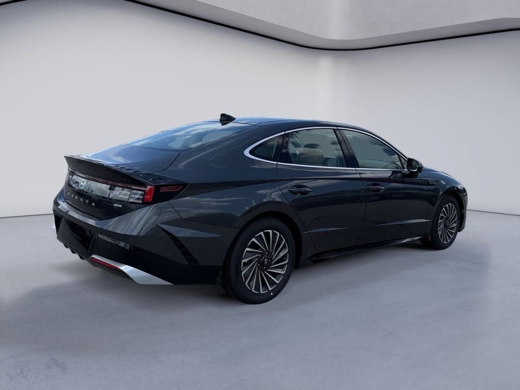 New 2026 Hyundai Sonata Limited FWD image 5