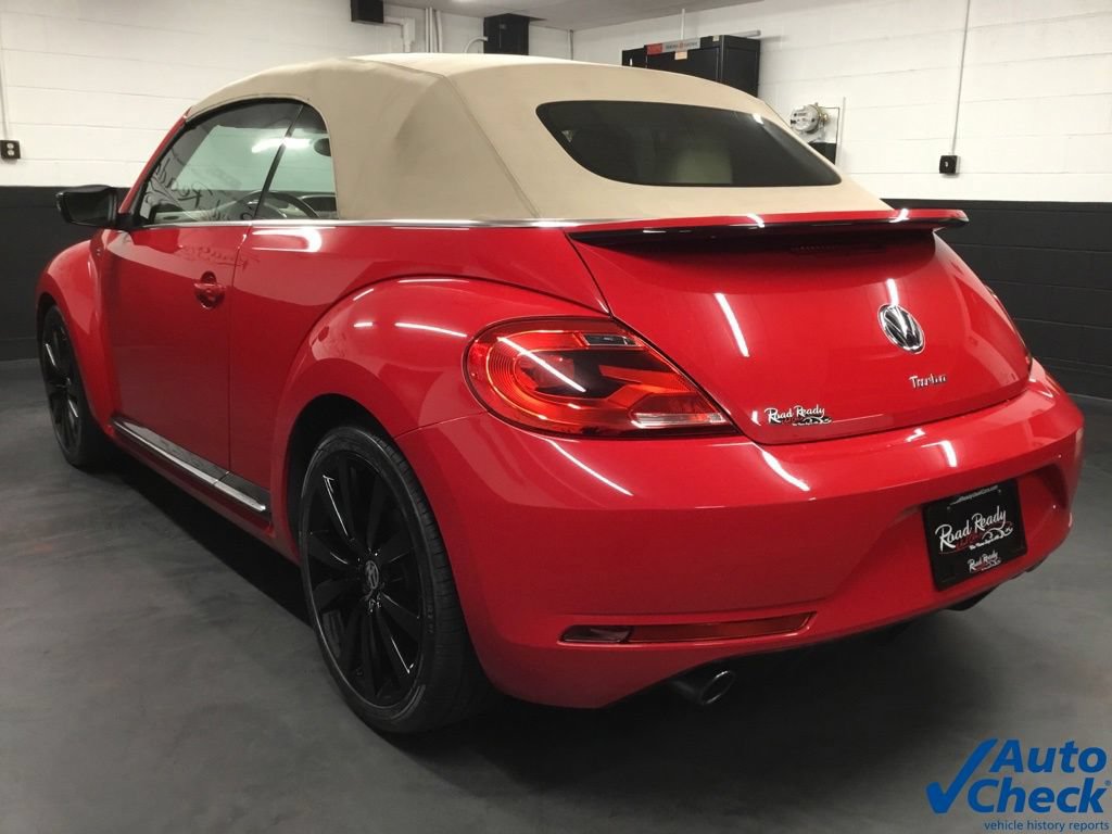 Used 2014 Volkswagen Beetle R-Line FWD image 19