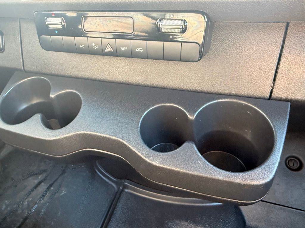 Used 2025 Mercedes-Benz Sprinter 2500 image 31