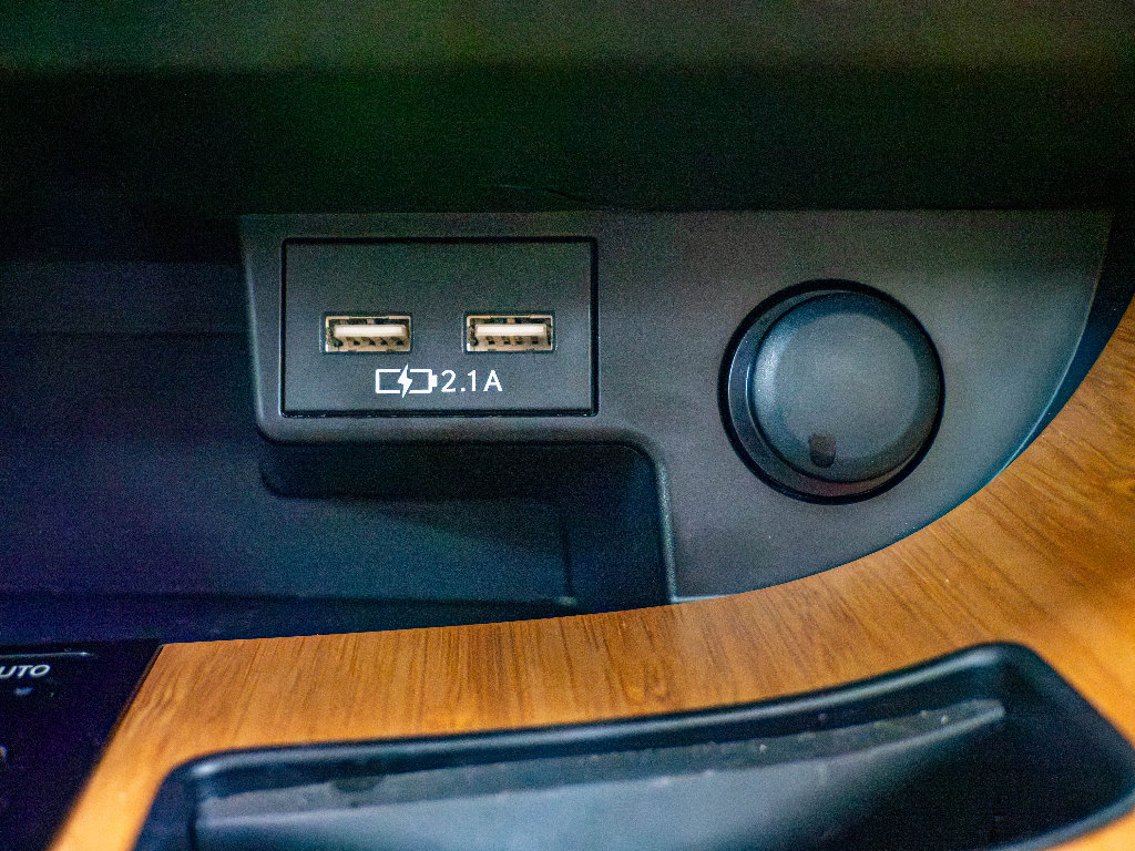 Used 2022 Lexus RX 450h AWD w/ Premium Package image 37