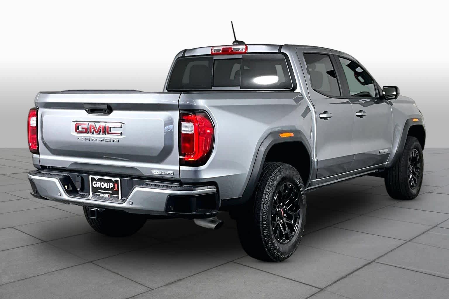 Used 2026 GMC Canyon Elevation w/ Convenience Package RWD image 12
