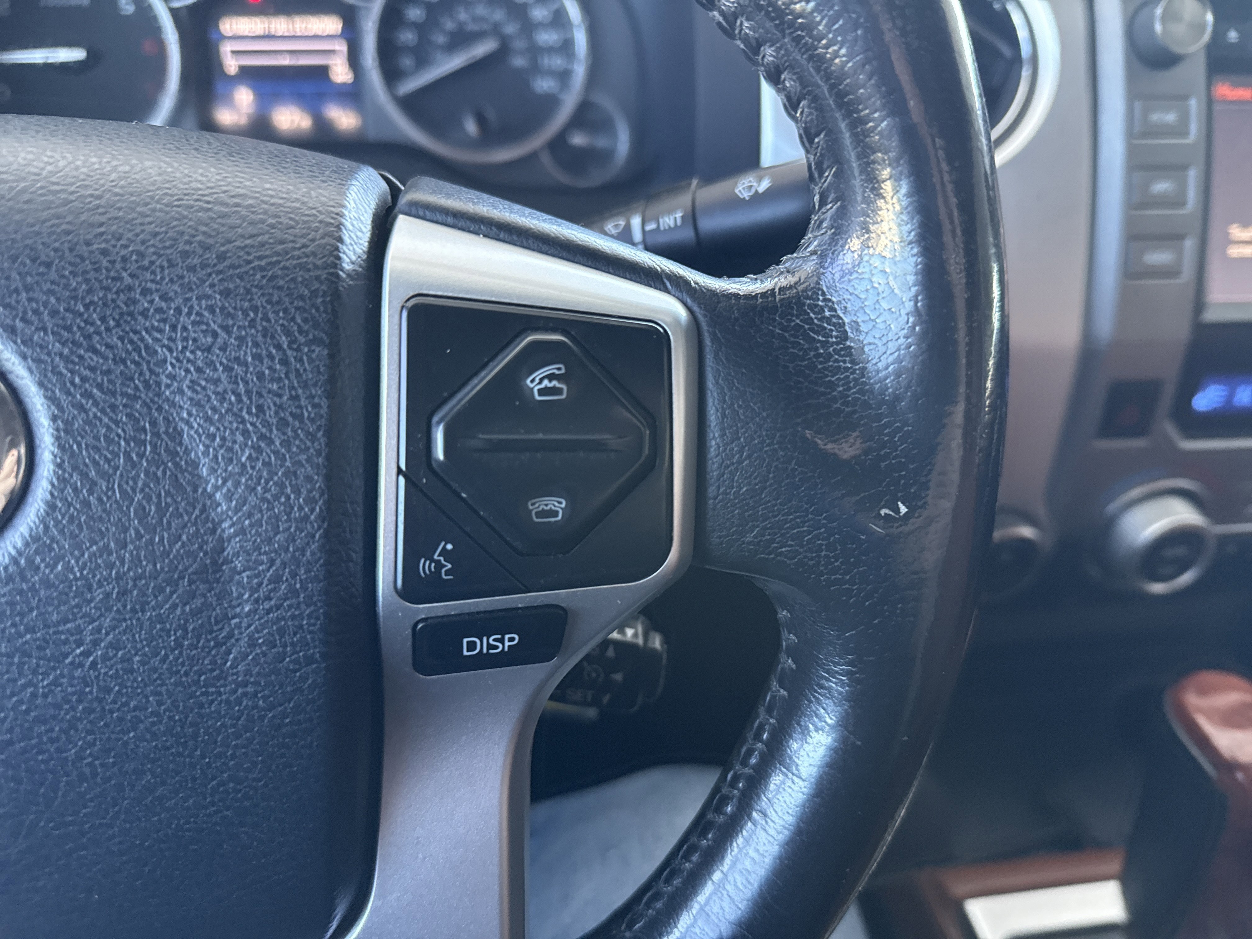 Used 2015 Toyota Tundra 1794 Edition image 33