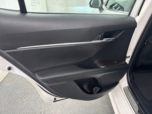 Used 2024 Toyota Camry SE FWD image 15