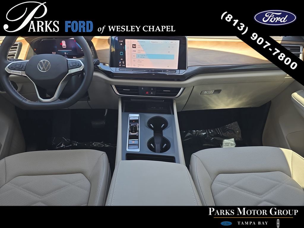 Used 2025 Volkswagen Atlas SE FWD image 10