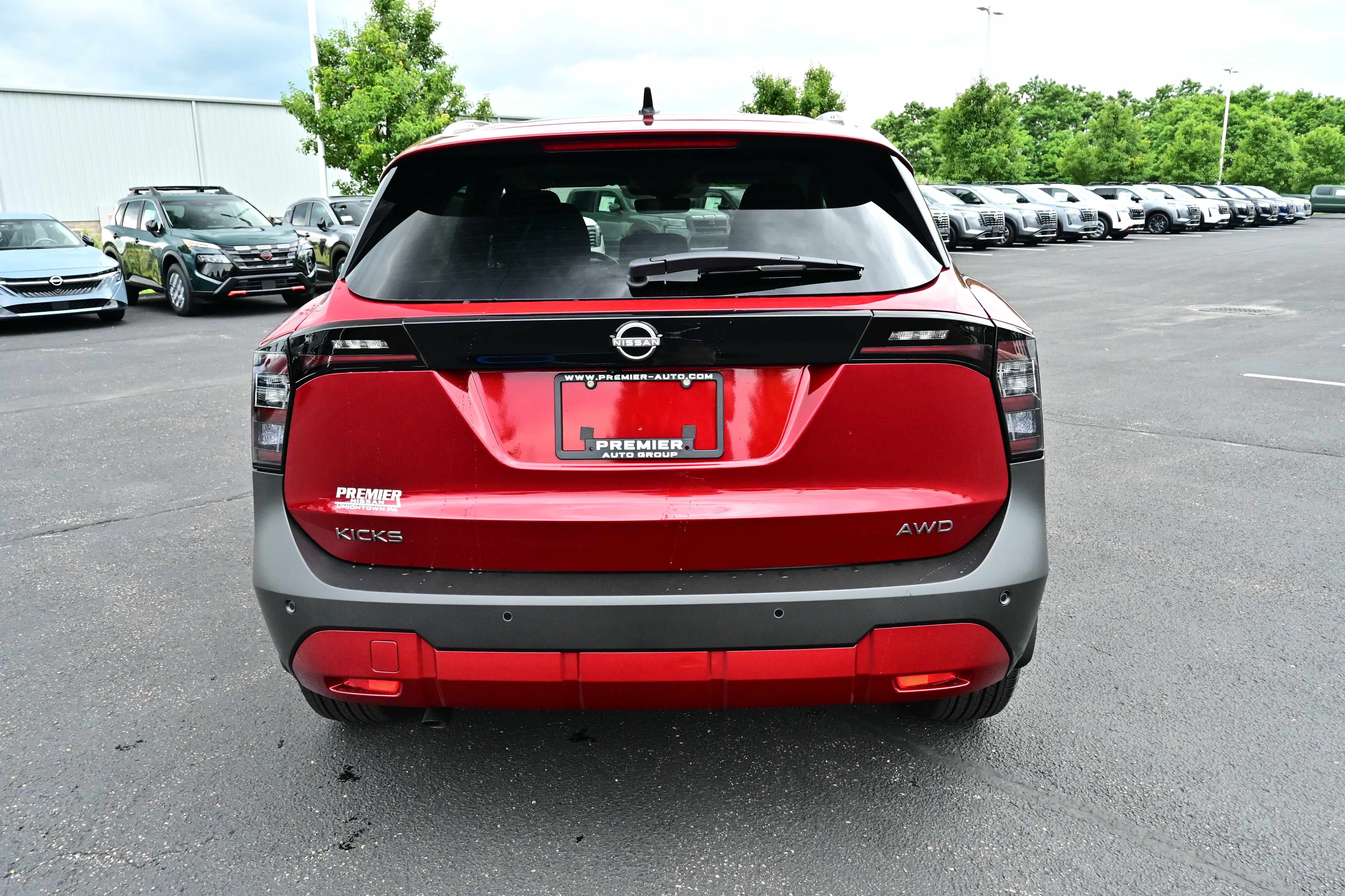 New 2026 Nissan Kicks SV w/ SV Premium Package AWD/4WD image 7