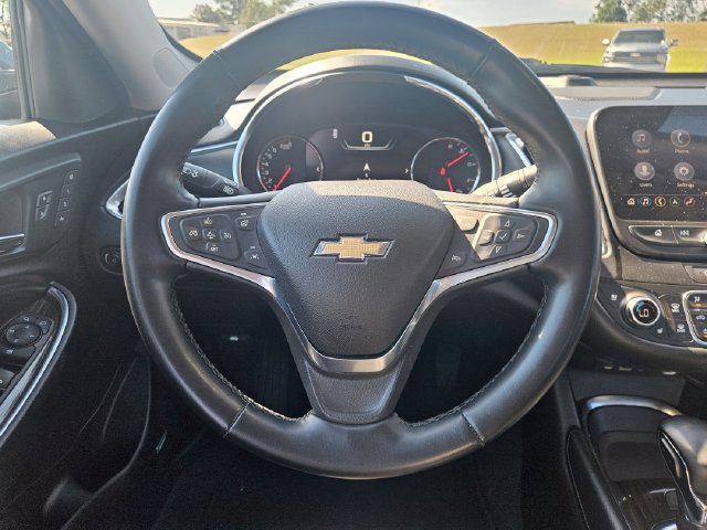 Used 2024 Chevrolet Malibu LT FWD image 14