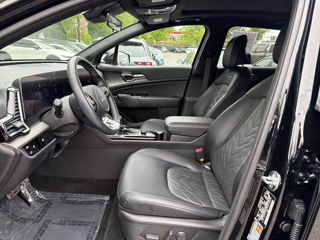 Used 2024 Kia Sportage X-Pro AWD/4WD image 6