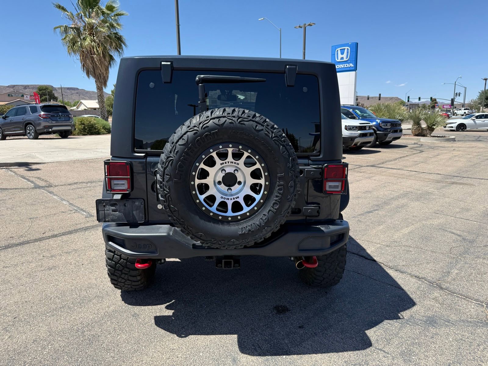 Used 2017 Jeep Wrangler Rubicon AWD/4WD image 6