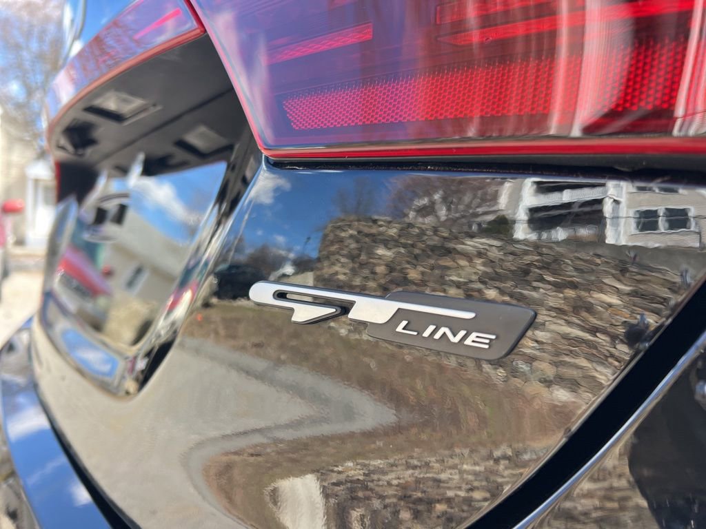 Certified 2023 Kia Forte GT-Line w/ GT-Line Premium Package image 10
