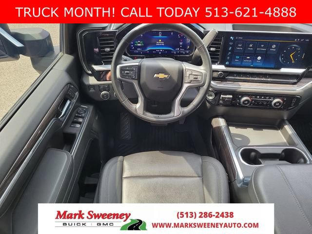 Used 2024 Chevrolet Silverado 2500 LTZ w/ LTZ Convenience Package image 10