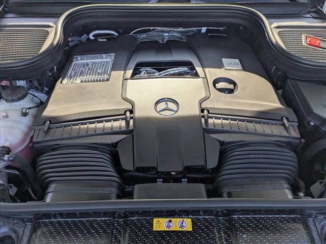 New 2026 Mercedes-Benz GLS 580 4MATIC image 17