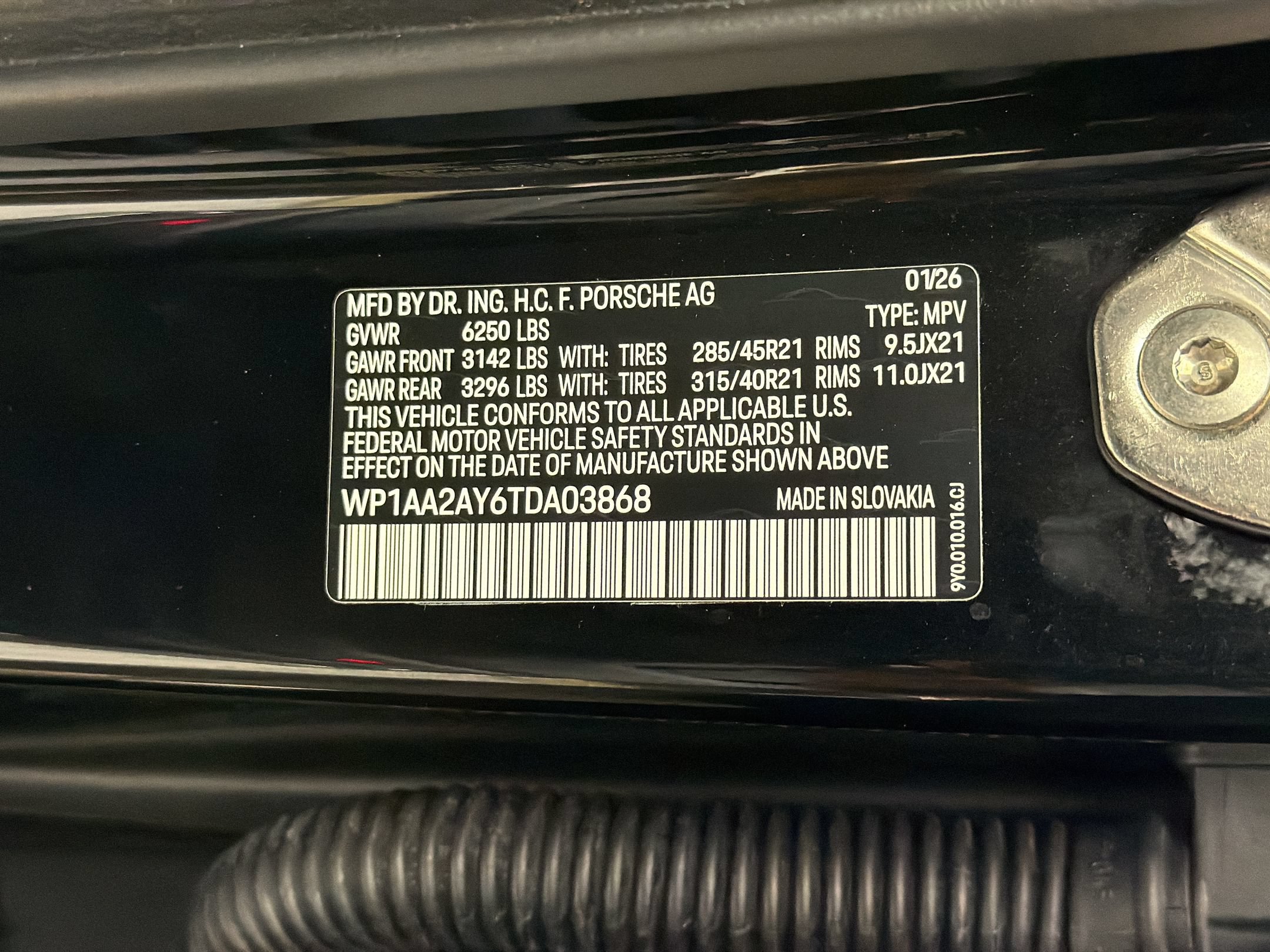 Certified 2026 Porsche Cayenne AWD/4WD image 21