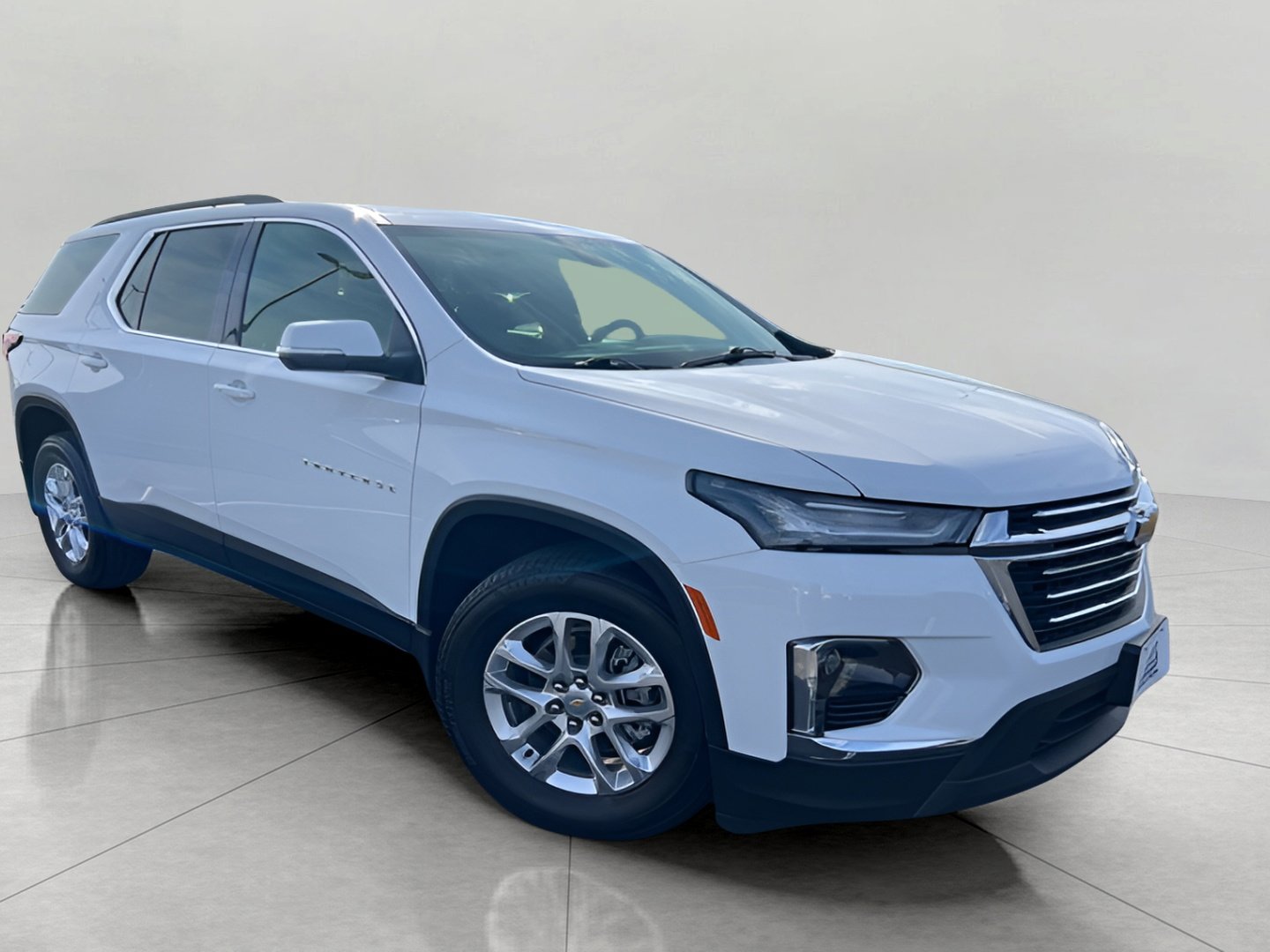 Used 2022 Chevrolet Traverse LT