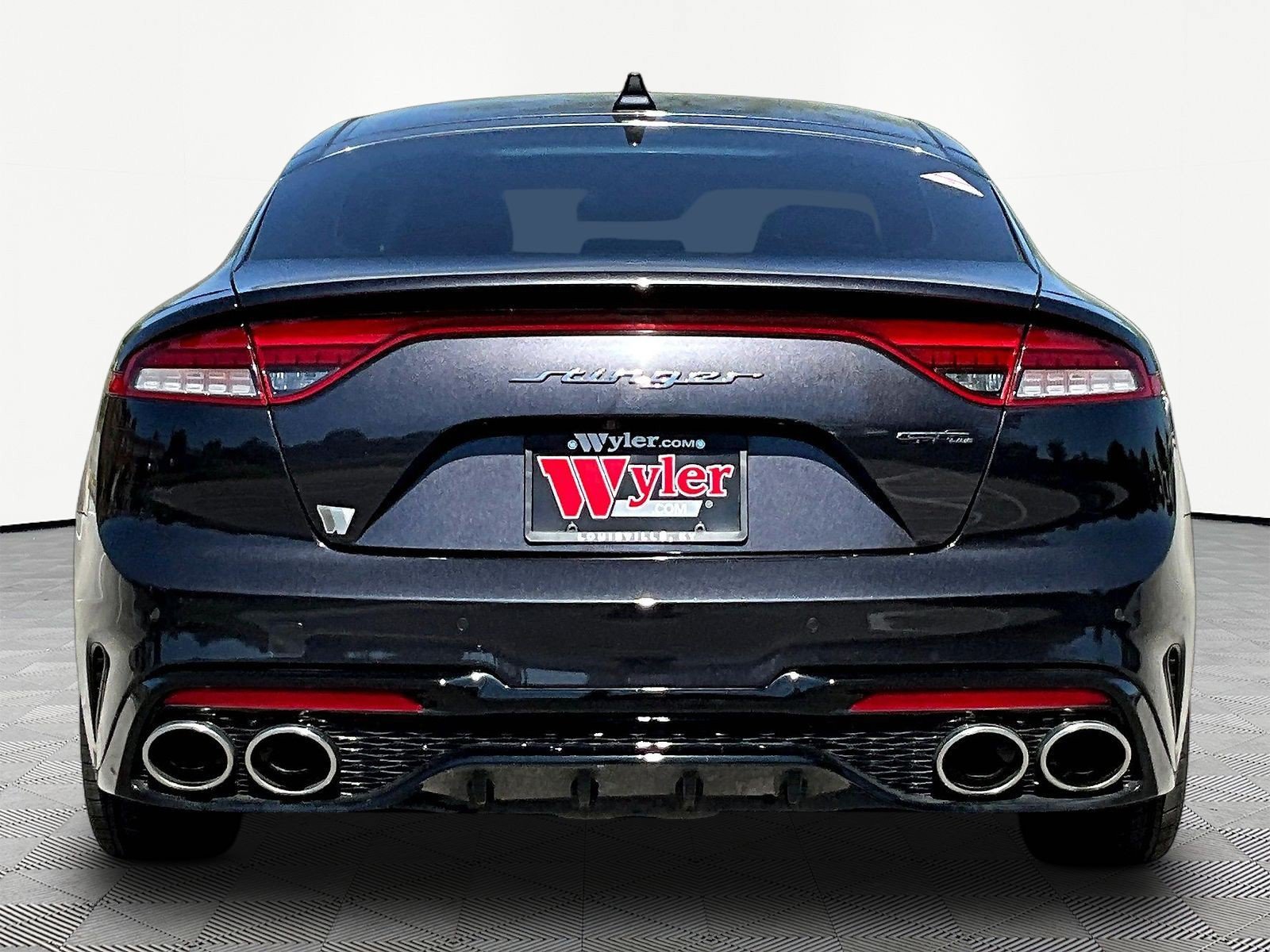 Used 2022 Kia Stinger GT-Line RWD image 5