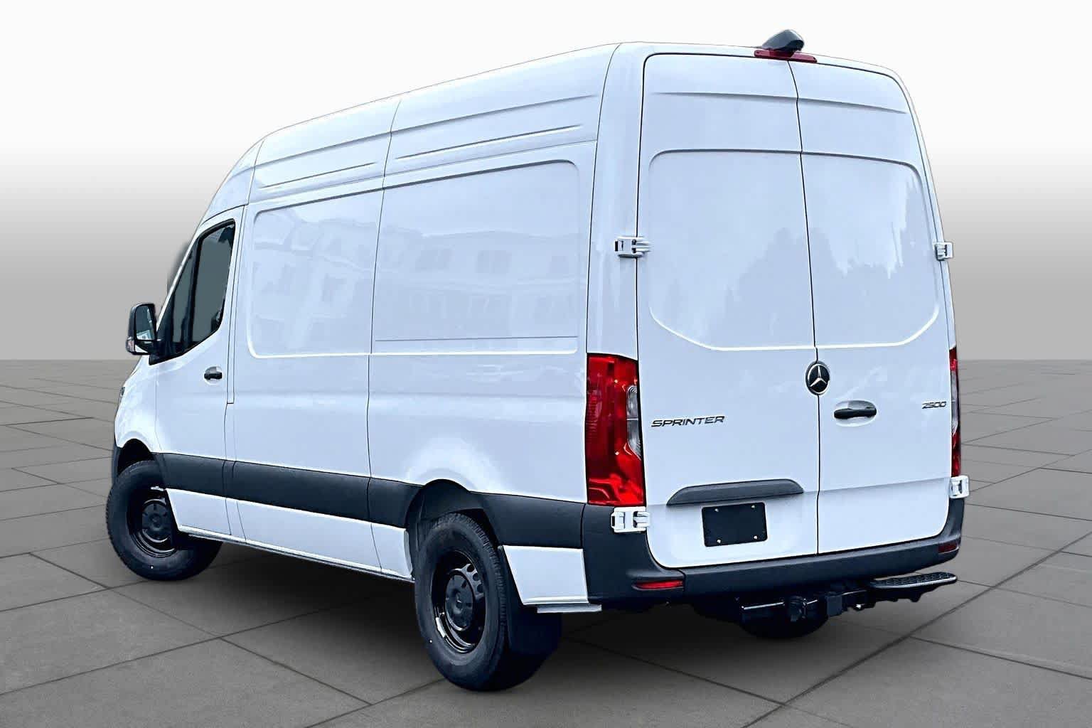 New 2026 Mercedes-Benz Sprinter 2500 image 3