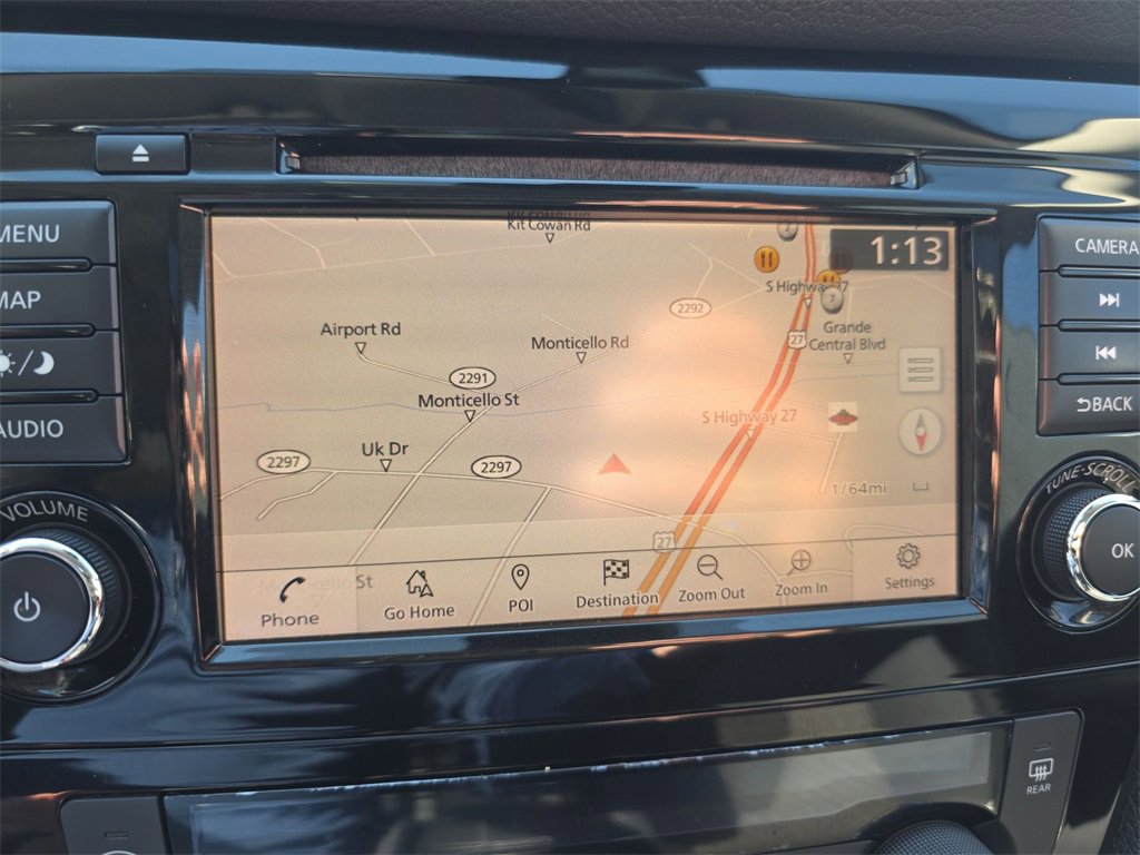 Used 2019 Nissan Rogue SV image 18